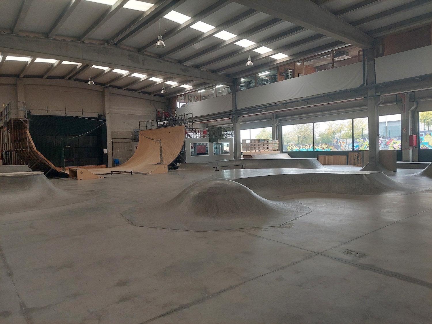 Lanave skatepark